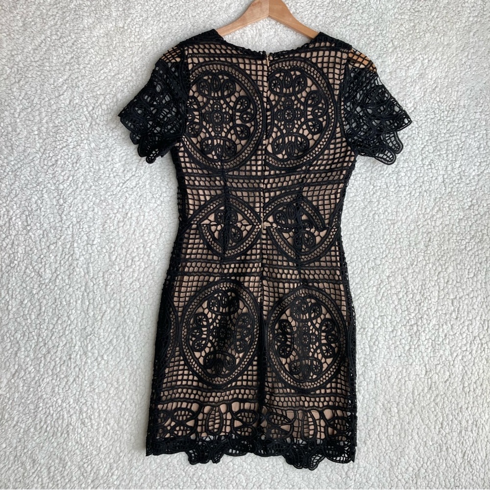 J.O.A. Los Angeles Women's black crochet lace overlay short sleeve dress, Sz S - Picture 13 of 17